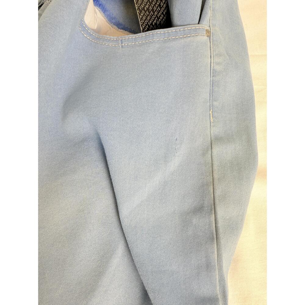 NWT SimplyBe Womens Light Wash 5 Pocket Flared Classic Jeans US 28 -Flaws - Picture 10 of 16